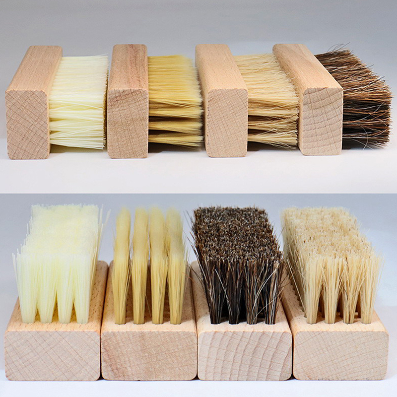 Useful Wood Handle Shoe Brush  - Sneaker Care Cleaning Kit のレビューと価格